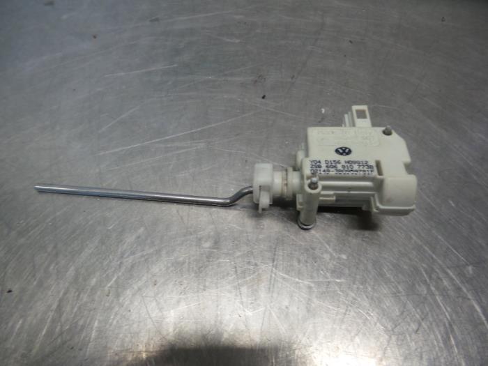 Tankklep Vergrendelingsmotor van een Volkswagen Polo (Polo 0, Gebruikt, -, Volkswagen, -