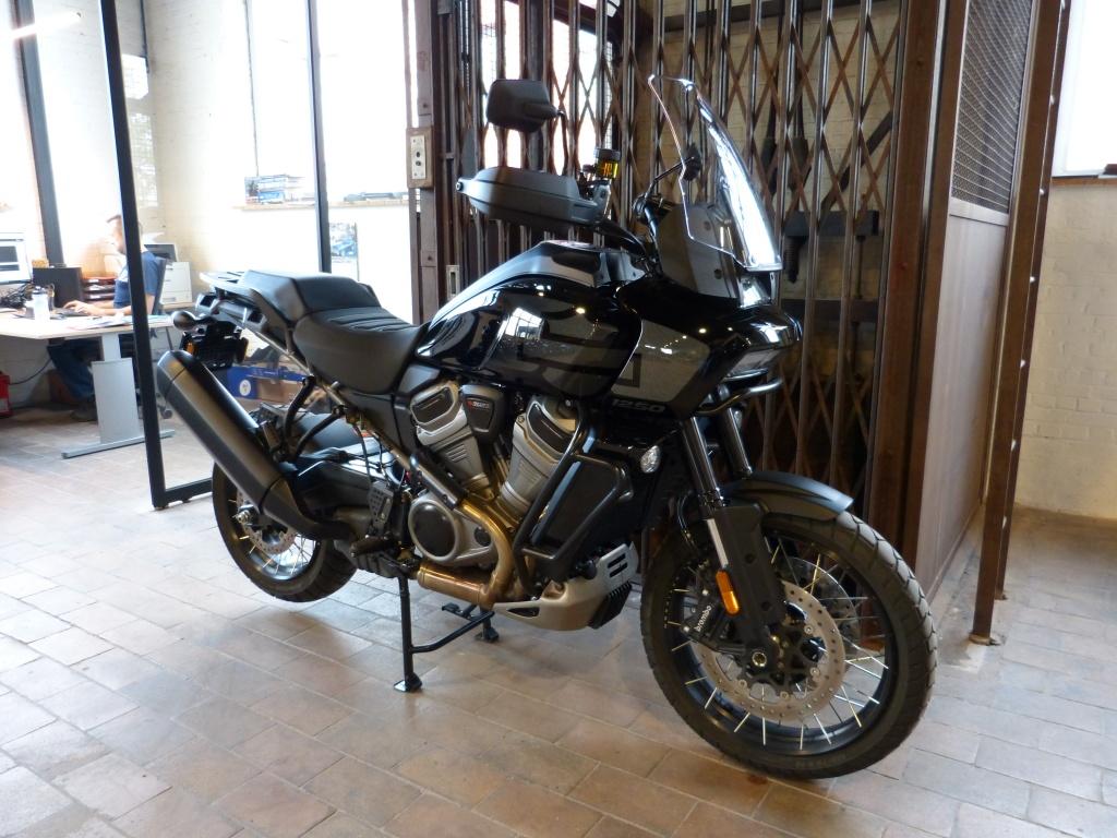 Harley-Davidson Adventure Touring Pan America Special RA1250 - foto 2