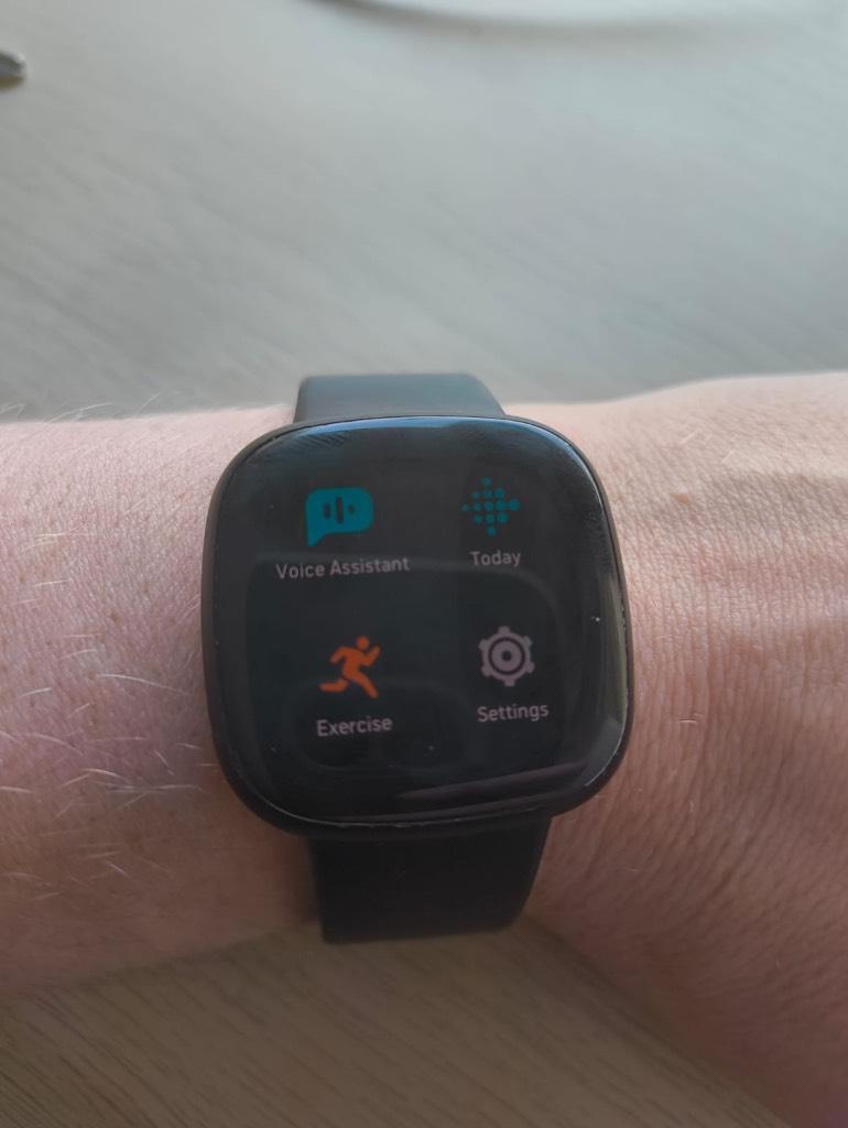 Fitbit Versa 3, Handtassen en Accessoires, Smartwatches, Ophalen