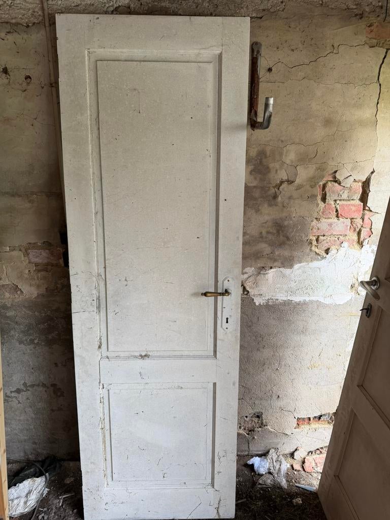 Diverse houten deuren (2) waarvan een met glasraampje, Doe-het-zelf en Bouw, Ophalen, Gebruikt, Glas, Binnendeur