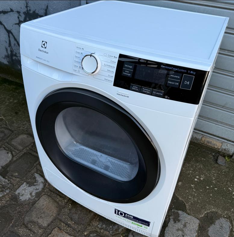 Garantie 1ans Electrolux PerfectCare 900 pompe chaleur A+++, Tuin en Terras, Droogmolens en Wasrekken, Zo goed als nieuw, Wasrek
