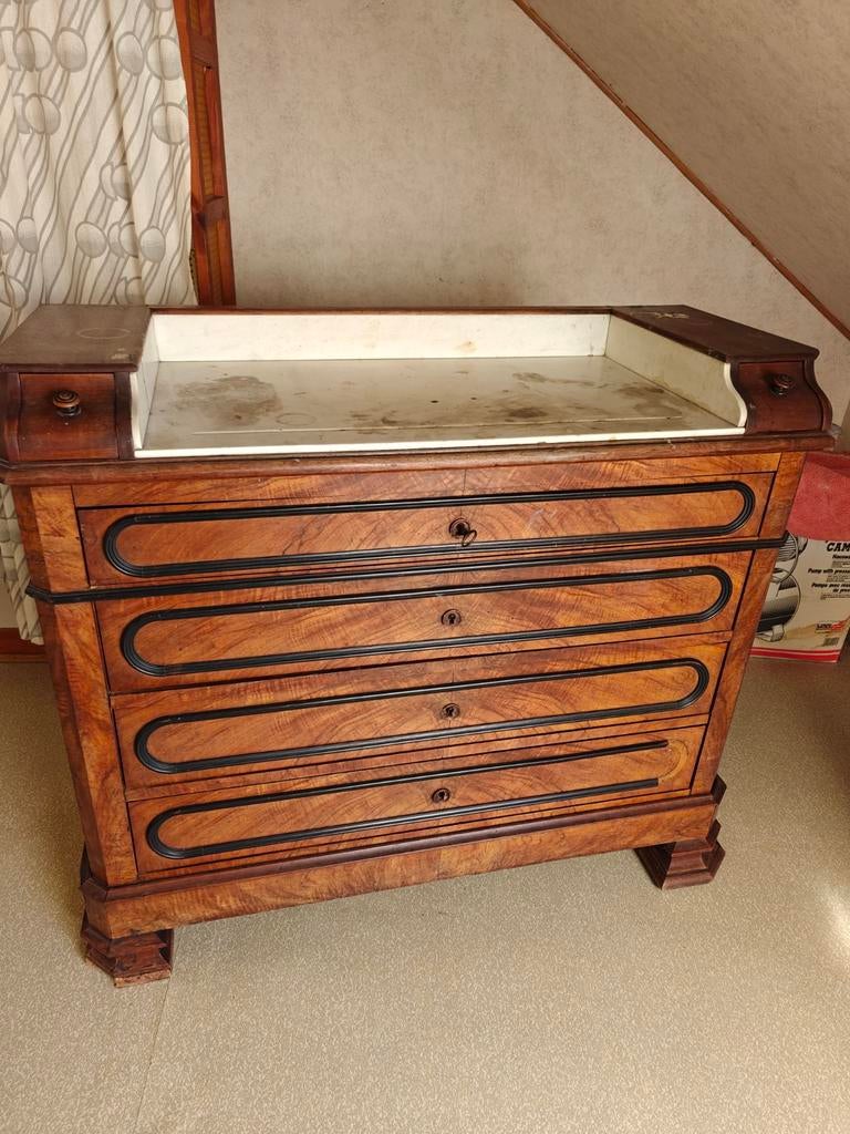Oude commode, Antiek en Kunst, Antiek | Meubels | Kasten, Ophalen