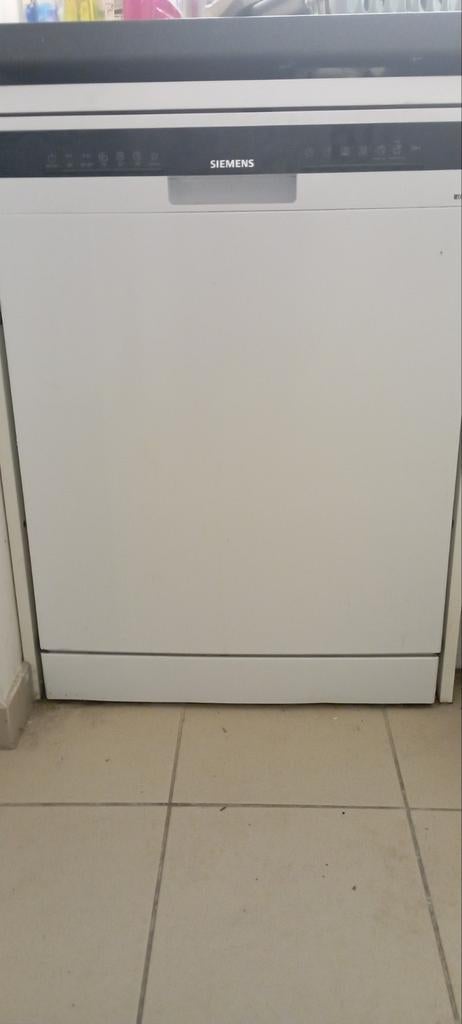 Vaatwasser van Siemens, Elektronische apparatuur, Vaatwasmachines, Ophalen