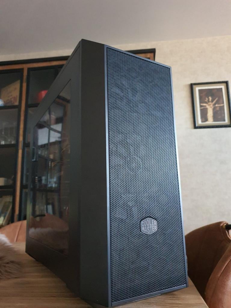 Gaming setup Msi i5 8gb 6900XFX ssd +500gb win10, Ophalen, Gaming, SSD