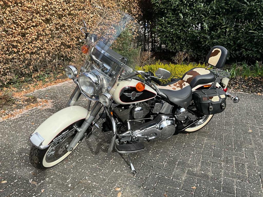 Harley Davidson Tour FLSTN Heritage Nostalgia Motorfiets, Motoren, Motoren | Harley-Davidson, Bedrijf, Overig