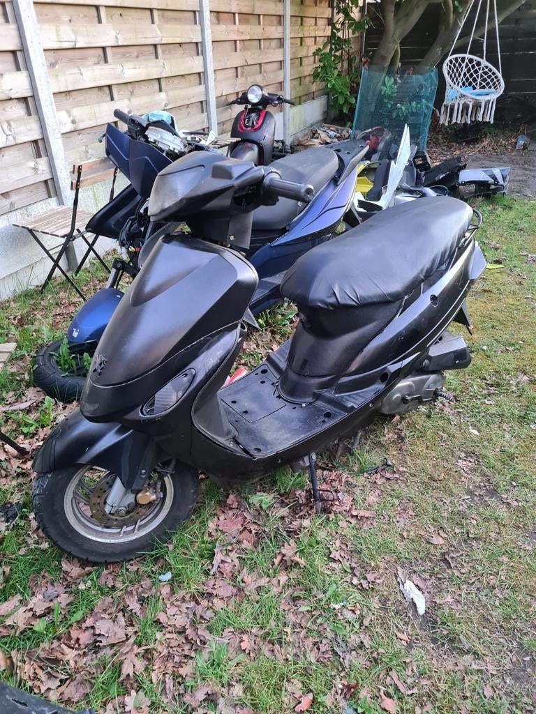 Peugeot V Clic 50cc scooter alle onderdeelen apart beschikba, Ophalen of Verzenden