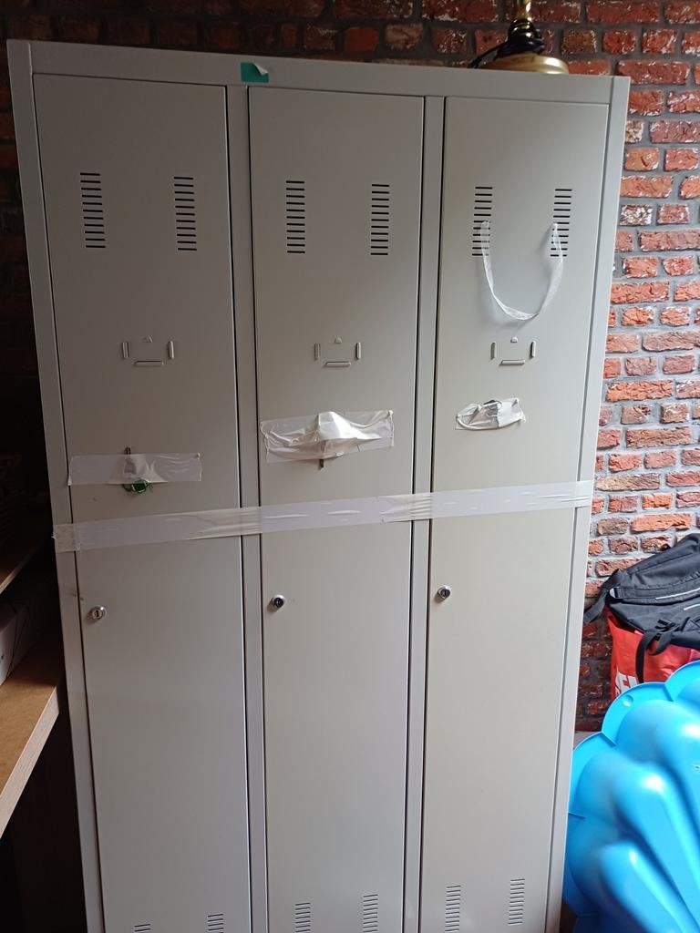 Lockers 3 delig, Huis en Inrichting, Kasten | Lockerkasten, Ophalen