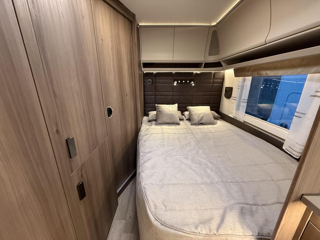 Kabe Imperial 560 XL, Jusqu'à 4, 6 à 7 mètres, Entreprise, Poêle