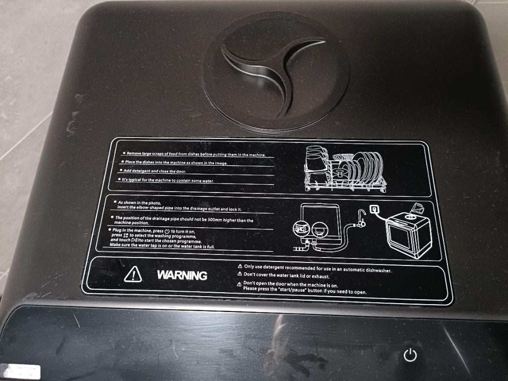 Mini Vaatwasser, Elektronische apparatuur, Ophalen, Minder dan 10 liter, Zo goed als nieuw, Vrijstaand