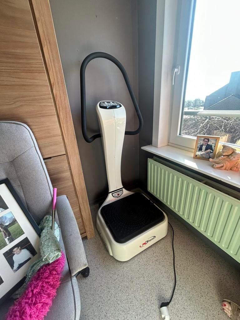 X-Trend LV1000, Enlèvement, Comme neuf, Plaque vibrante