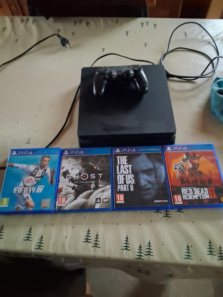 Play 4 met 4 spellen, Consoles de jeu & Jeux vidéo, Enlèvement