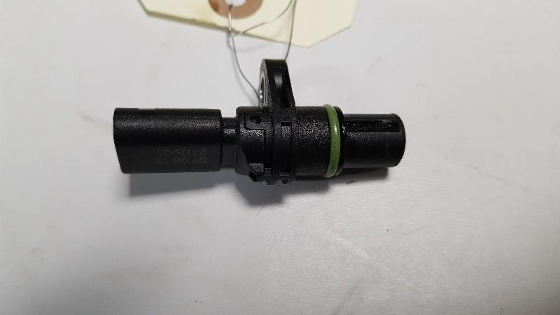 CAPTEUR POSITION ARBRE A CAME Golf VII (AUA) (|04L907601A|), Utilisé, Volkswagen