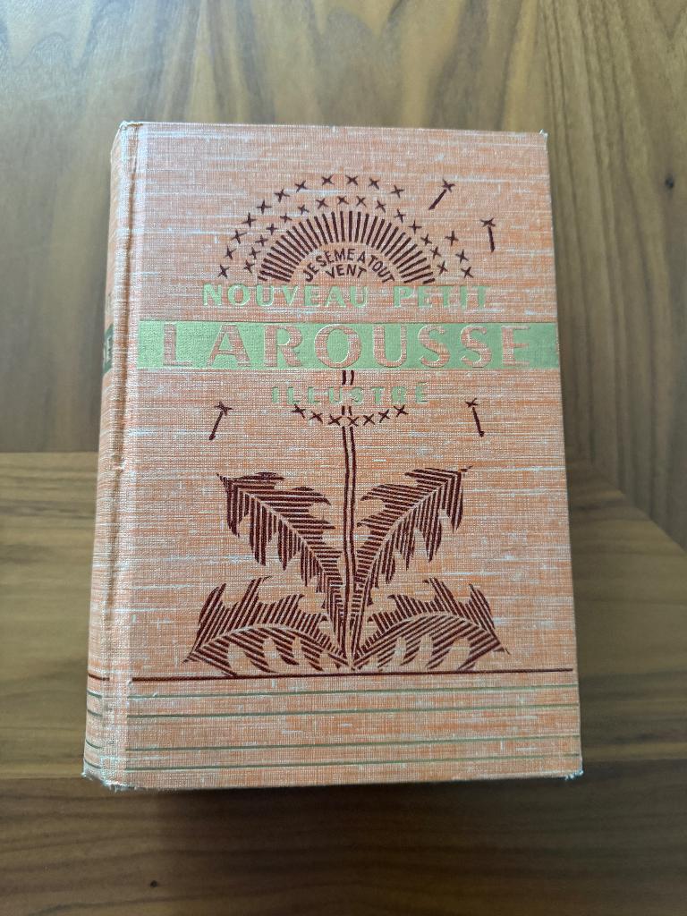 Nouveau Petit Larousse Illustré, Enlèvement ou Envoi, Français