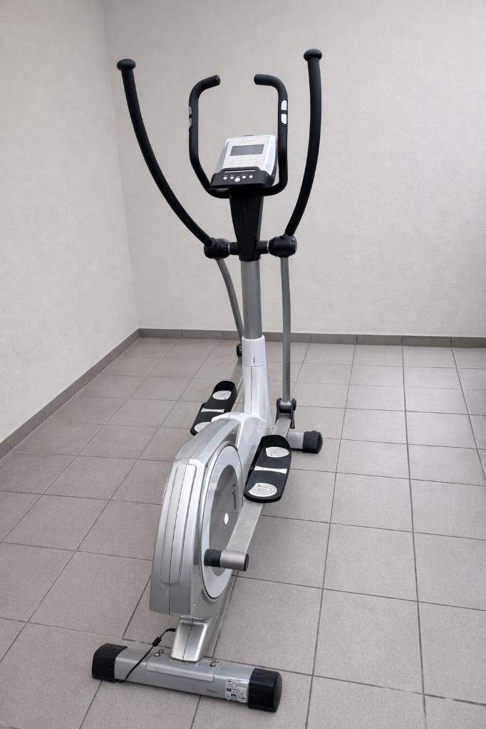 DKN XC-140i crosstrainer – goede staat, Enlèvement, Utilisé, Métal, Vélo elliptique