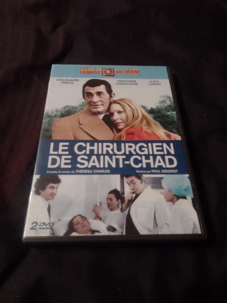 A vendre coffret DVD intégral Le chirurgien de saint-chad, CD & DVD, Enlèvement ou Envoi, Drame, Coffret, Comme neuf