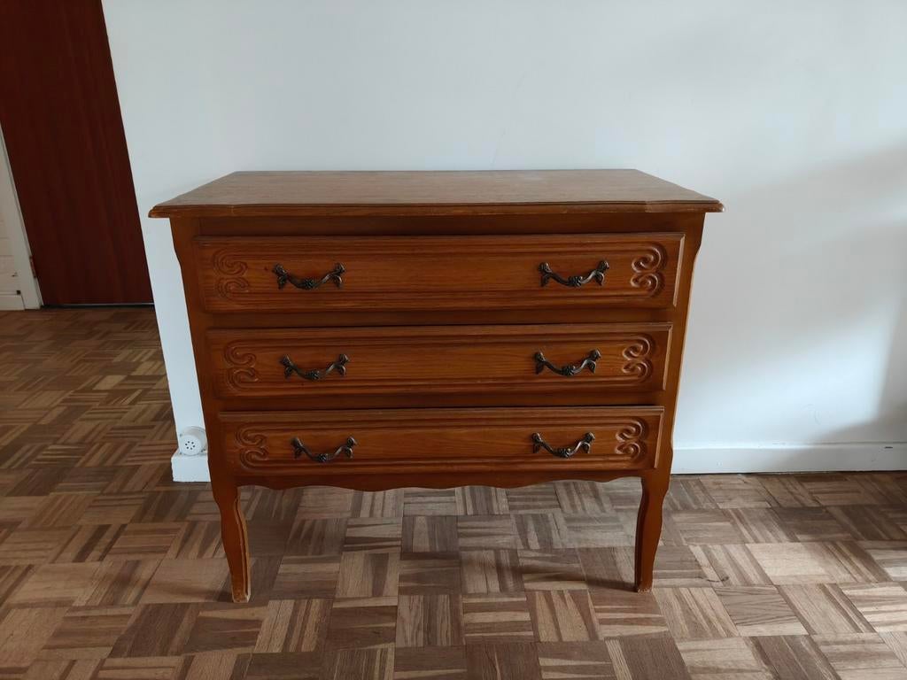 Bruine Ladekast, Ophalen