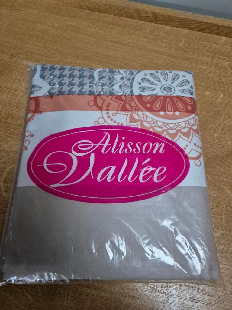 Tafelkleed in verpakking nieuw, Ophalen