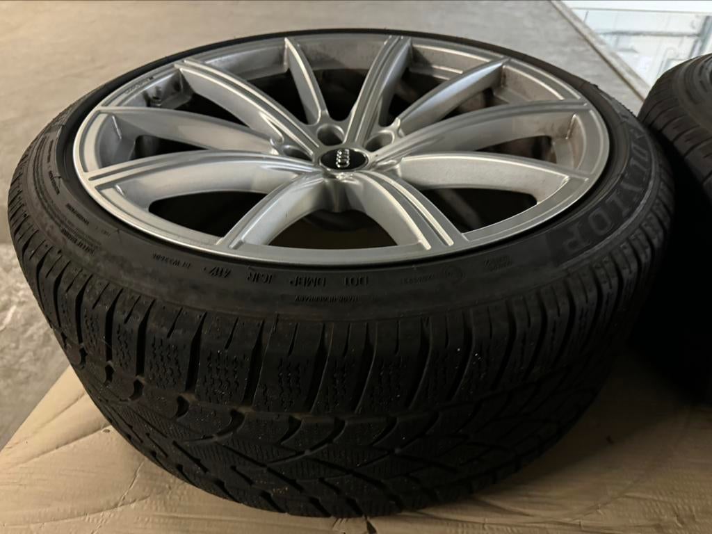 Pneus d'hiver Audi RS6 avec jantes 21 pouces d'origine., Pneus hiver, Véhicule de tourisme, 275 mm, 21 pouces