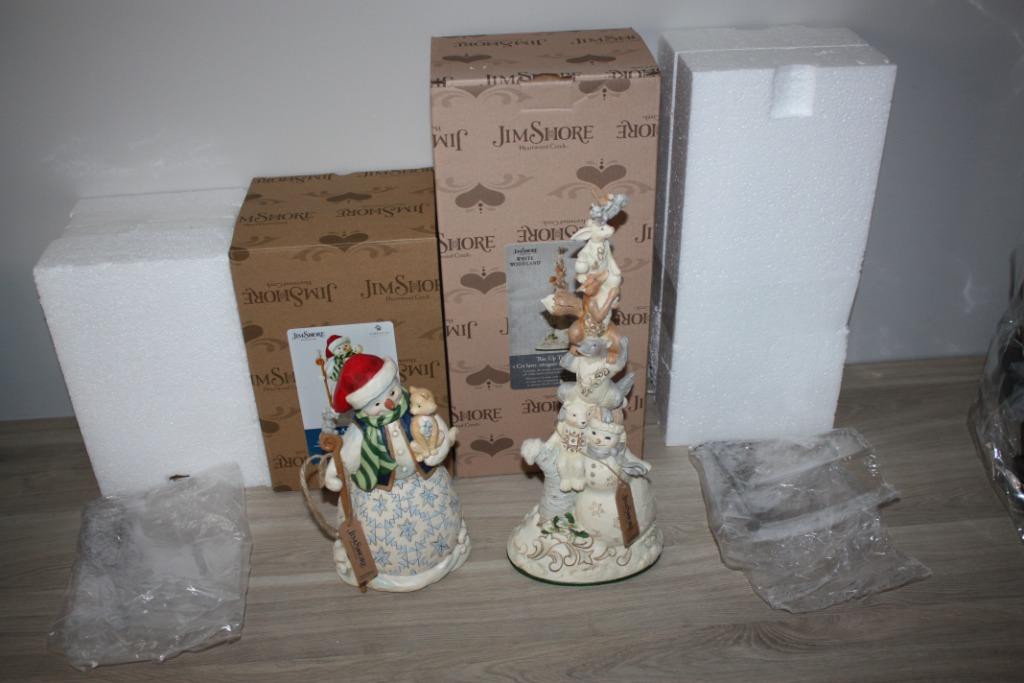 2 x Jim Shore Enesco  kerstbeelden  Sneeuwman Dierenpiramide, Ophalen of Verzenden, Zo goed als nieuw, Overige typen