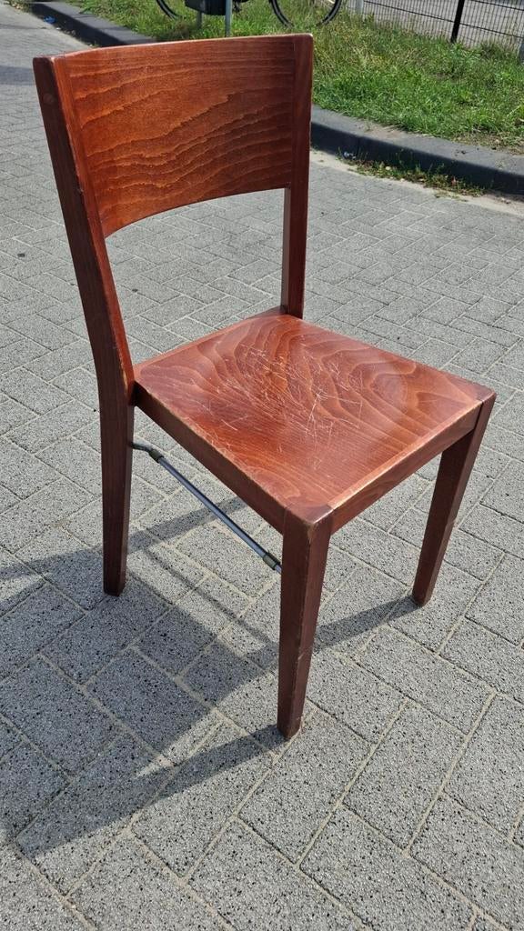 4 horeca stapelbare HUTTEN vervoort bisto partij stoelen!, Huis en Inrichting, Stoelen, Hout, Bruin, Ophalen of Verzenden