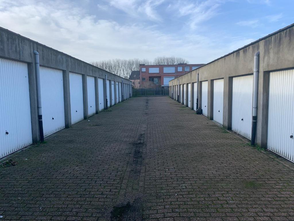 garage mooi net en droog, Immo, Antwerpen (stad)