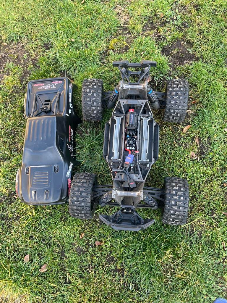 Traxxas X-Maxx 8S – Volledig RTR – Veel upgrades, Enlèvement