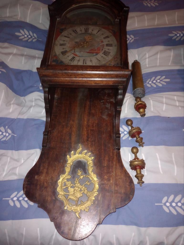 Rare horloge, Enlèvement