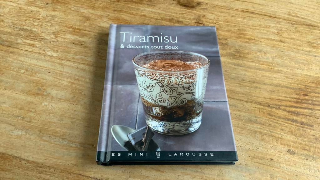 Mini Larousse. - Tiramisu & desserts tout doux, Enlèvement ou Envoi, Comme neuf