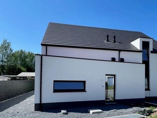 NIEUWBOUWWONING OP EEN RUSTIGE TOPLOCATIE IN PIRINGEN, Immo, Huizen en Appartementen te koop, 200 tot 500 m², 181 m², Overige soorten