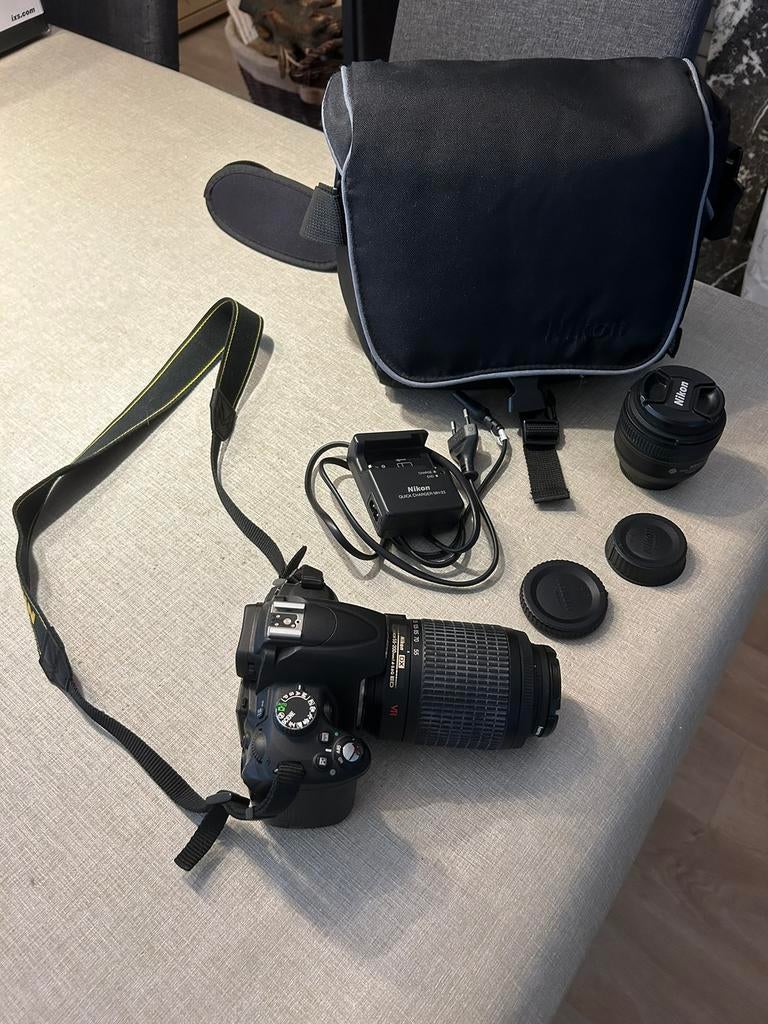 Nikon D5000 (+ Accessoires), Ophalen