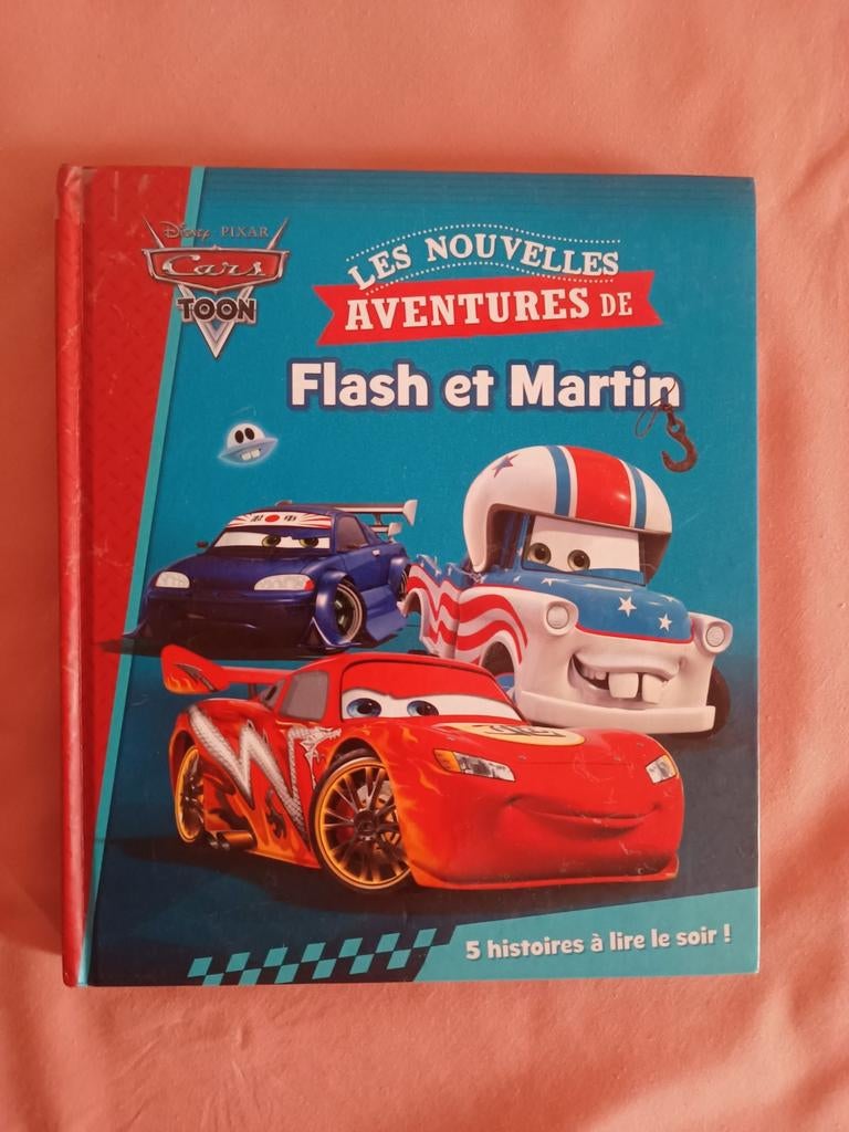 Roman Cars pour enfants "Les nouvelles aventures de Flash et, Enlèvement ou Envoi, Fiction général, Utilisé, Hachette jeunesse