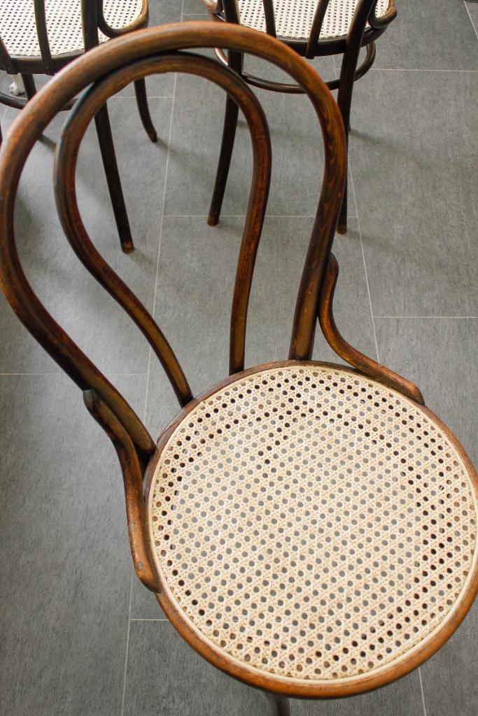 Originele Thonet nr.18 van 1910, Antiek en Kunst, Antiek | Meubels | Stoelen en Sofa's, Ophalen