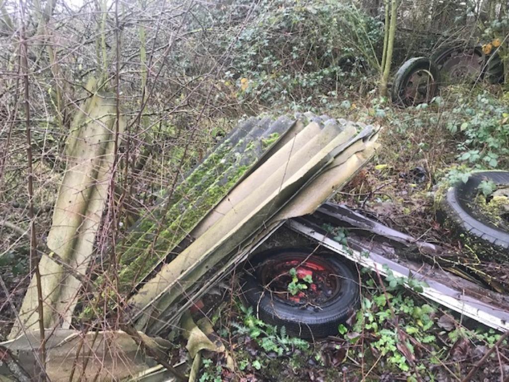nettoyage dépôt sauvage, Immo, Garages & Places de parking, Province de Hainaut