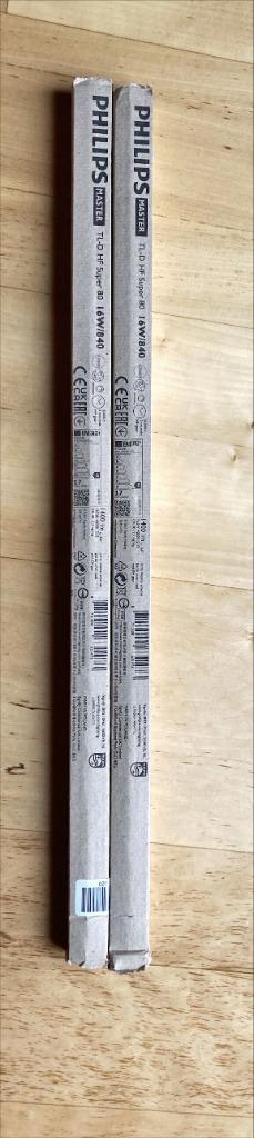 2 Philips 60 cm TL Neons, strikt nieuw!, Doe-het-zelf en Bouw, Elektriciteit en Kabels, Nieuw, Overige typen, Ophalen of Verzenden