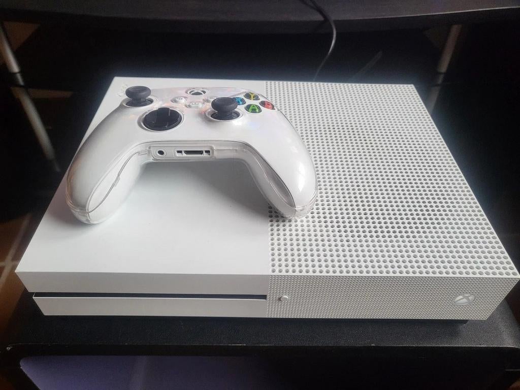 Xbox One S 1TB zo goed als nieuw, Games en Spelcomputers, Spelcomputers | Xbox One, Ophalen, Xbox One