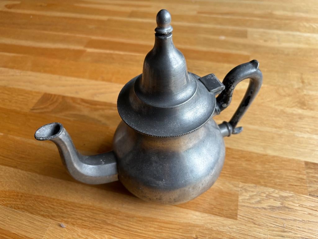 decoratieve tinnen theepot, Antiek en Kunst, Ophalen