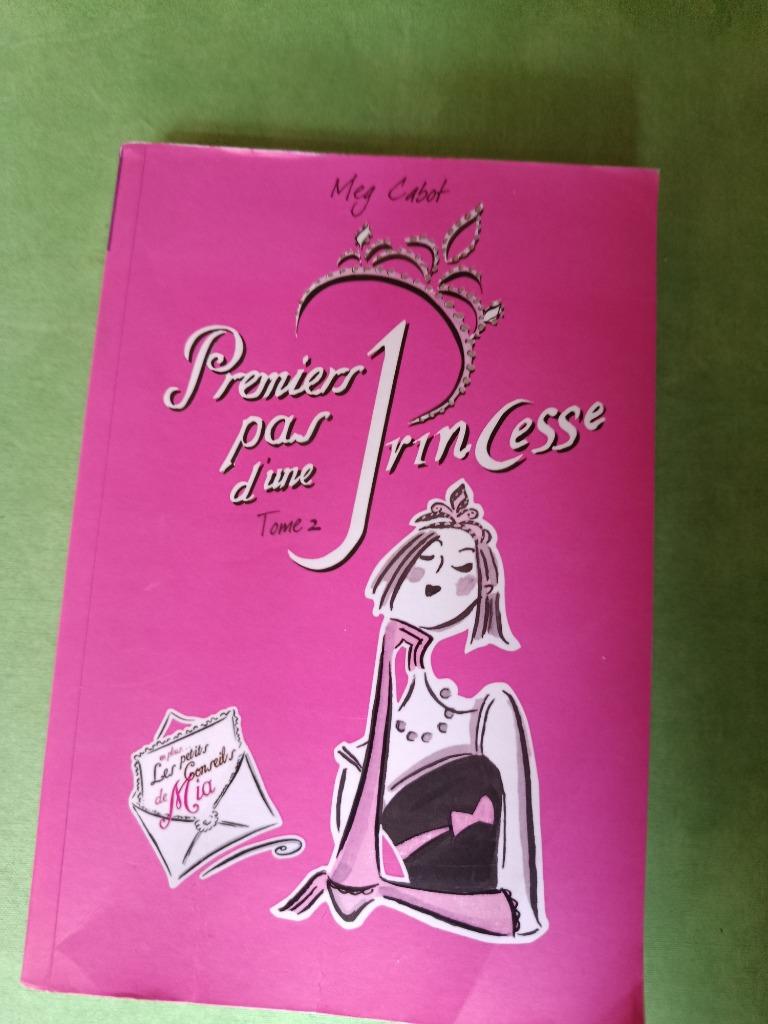 Premiers pas d'une Princesse, Meg Cabot -  Hachette jeunesse, Livres, Enlèvement ou Envoi, Fiction, Comme neuf, Meg Cabot