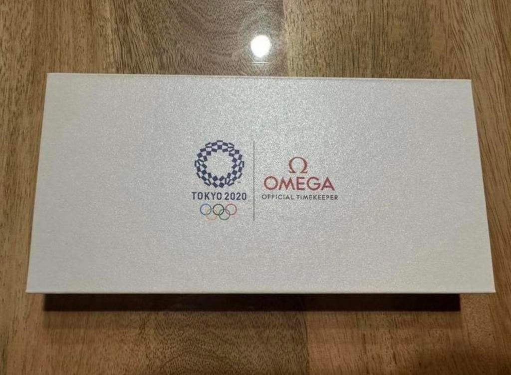 Pins omega tokyo 2020, Collections, Broches, Pins & Badges, Enlèvement ou Envoi, Comme neuf