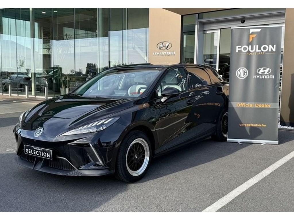 MG MG 4 64Kwh Luxury Special edition, Auto's, MG, Automaat, Euro 6, Zwart, Elektrisch