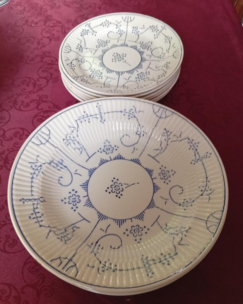 Assiettes Boch, Enlèvement ou Envoi