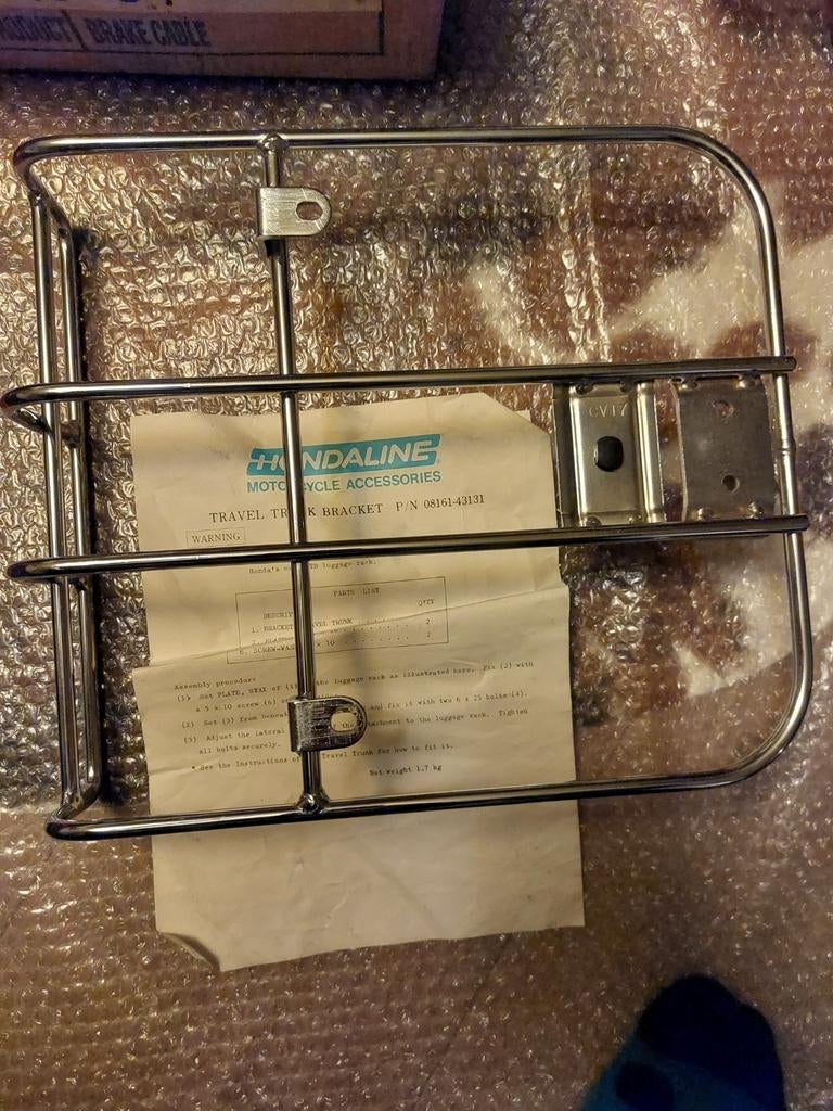 Honda CB400 travel trunk, Motoren, Onderdelen | Honda, Ophalen of Verzenden