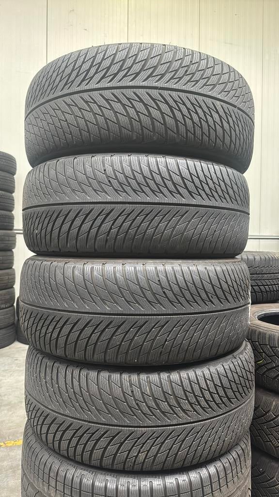 2454519  245/45/19  245/45R19 winter merk Michelin, Ophalen