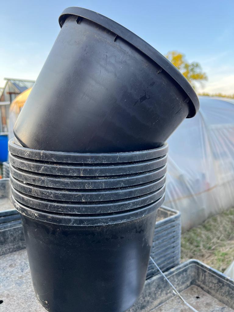 grote bloempotten harde plastiek 26 x 20 cm, 25 tot 40 cm, Kunststof, Rond, Ophalen of Verzenden