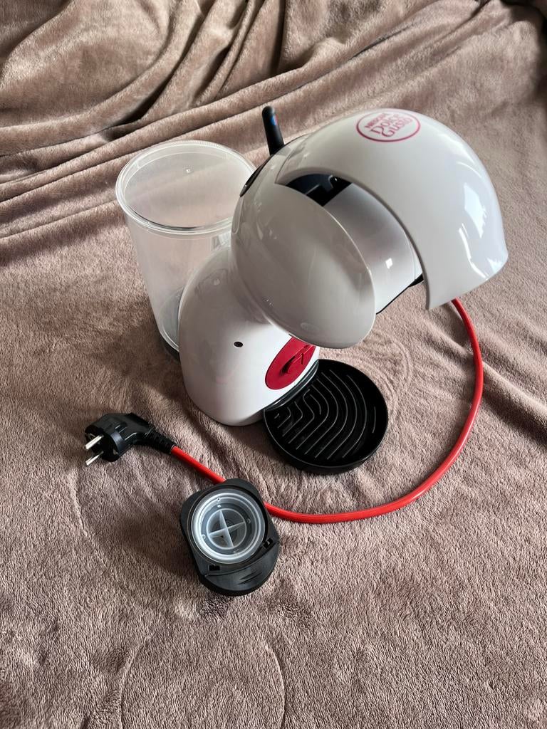 Machine à café Nescafé Dolce Gusto, Enlèvement ou Envoi, Comme neuf, Cafetière