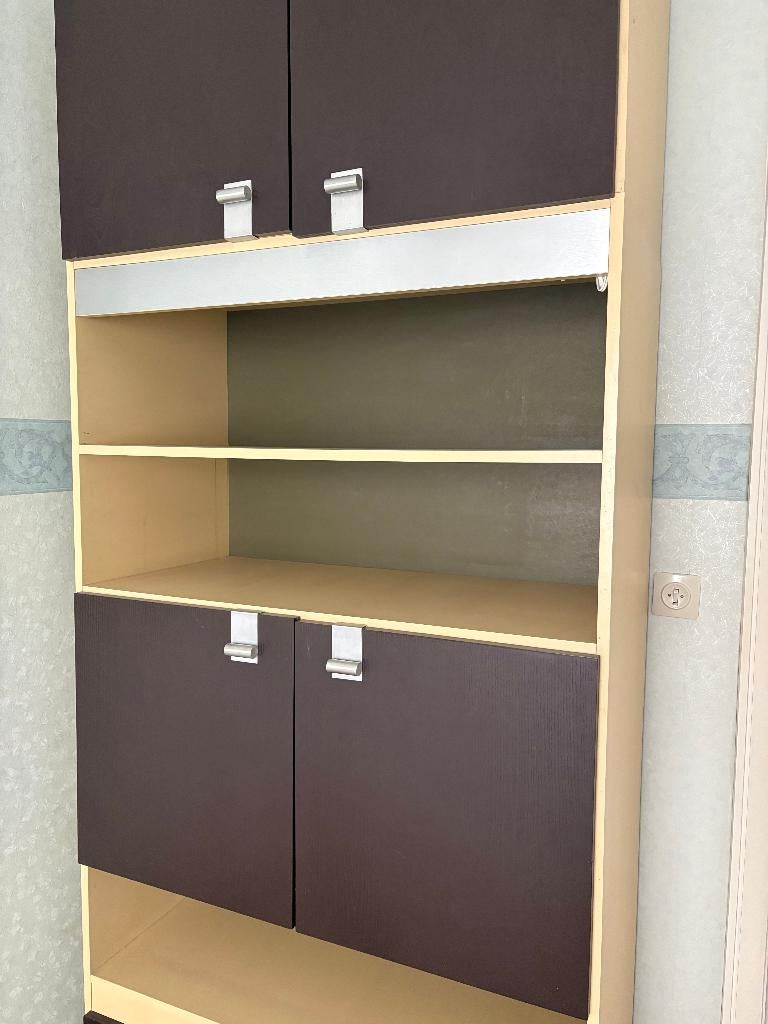 kast, Ophalen, Kunststof, Gebruikt, 200 cm of meer