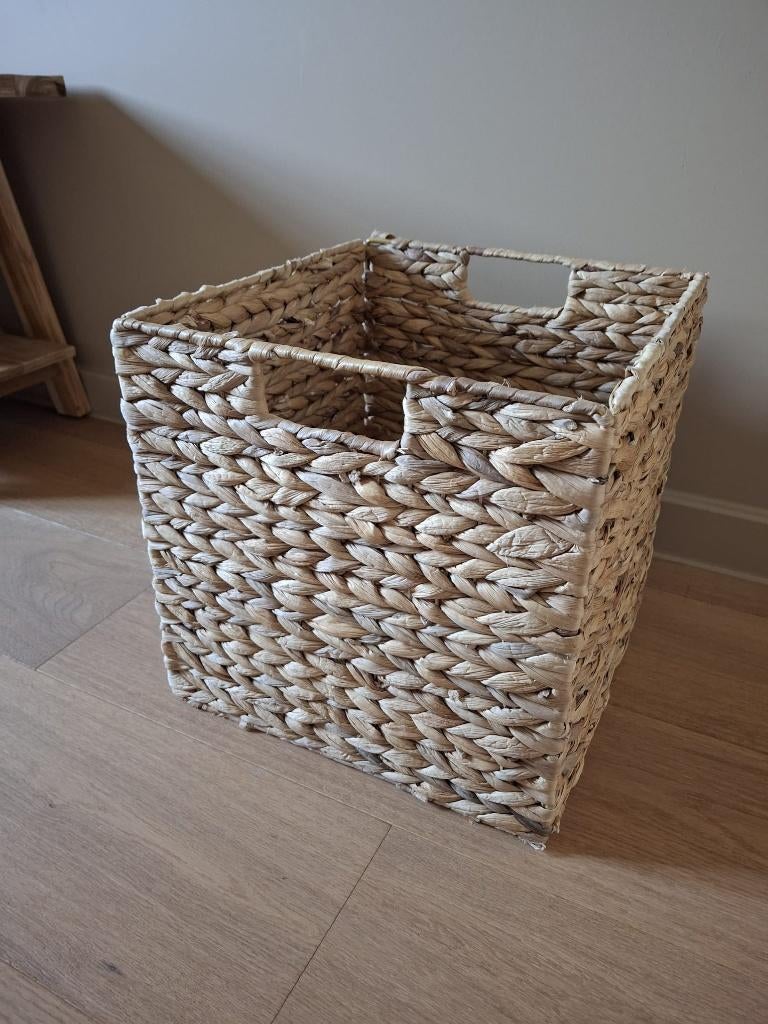 Gevlochten opbergmand zeegras - Set van 2, Huis en Inrichting, Woonaccessoires | Schalen en Manden, Ophalen, Gebruikt, Mand, Riet