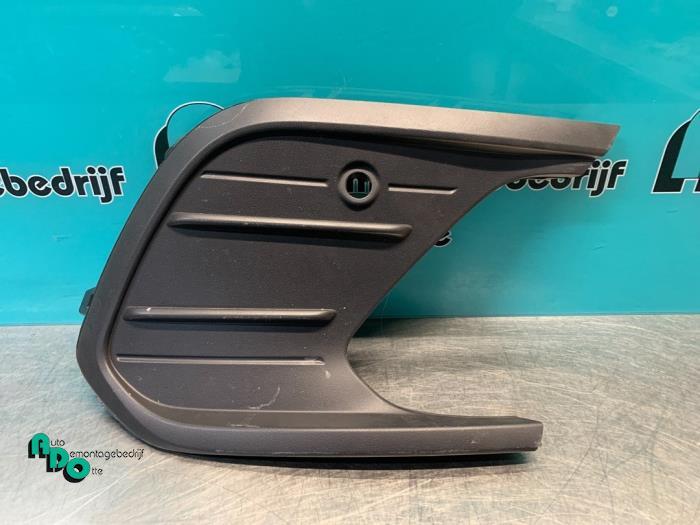 Elément pare-chocs avant droit d'un Volkswagen Amarok (Amar, Autos : Pièces & Accessoires, Volkswagen, -, 3 mois de garantie, Utilisé