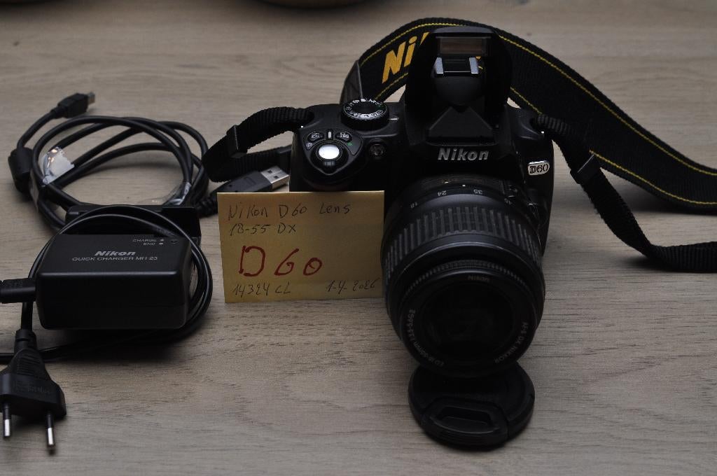 nikon d60 met 18-55 lens  weinig gebruikt, Audio, Tv en Foto, Ophalen of Verzenden, Zo goed als nieuw, Spiegelreflex, Nikon