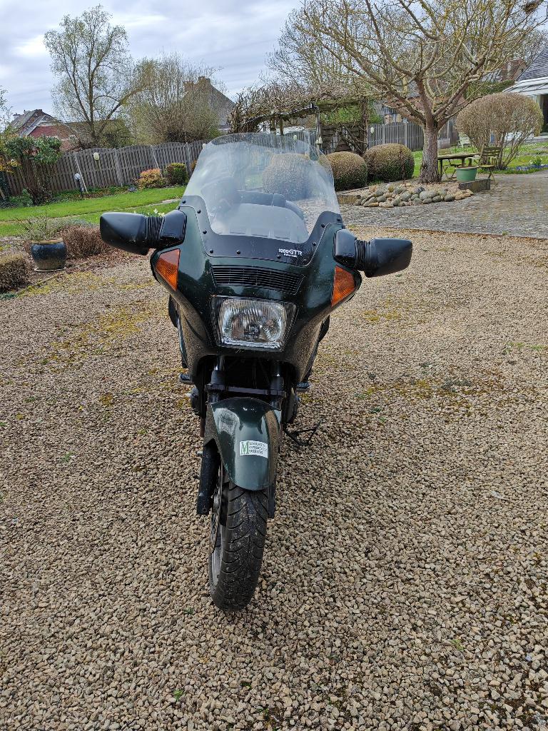 KAWAZAKI GTR1000 1998, Tourisme, Particulier, 4 cylindres, 1000 cm³