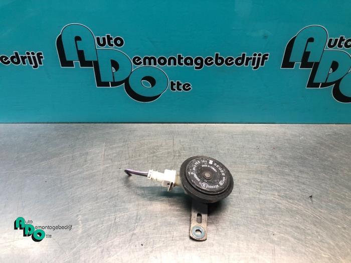 Klaxon d'un Mercedes Citan (Citan 12-), Autos : Pièces & Accessoires, Électronique & Câbles, Mercedes-Benz, Utilisé, 3 mois de garantie